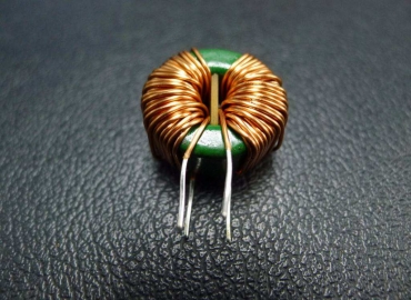 AC24V電力系統(tǒng)中，谷景貼片共模電感通過EMC指標